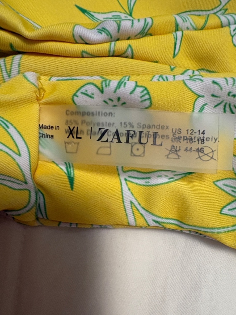 Zaful Yellow Floral Tie-Front Bikini Set XL ( 12-14 ) - Picture 6 of 6
